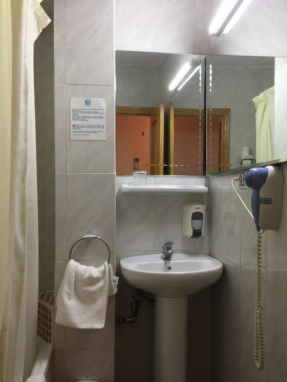 Hostal Juan De Austria II 아구아둘세 객실 사진