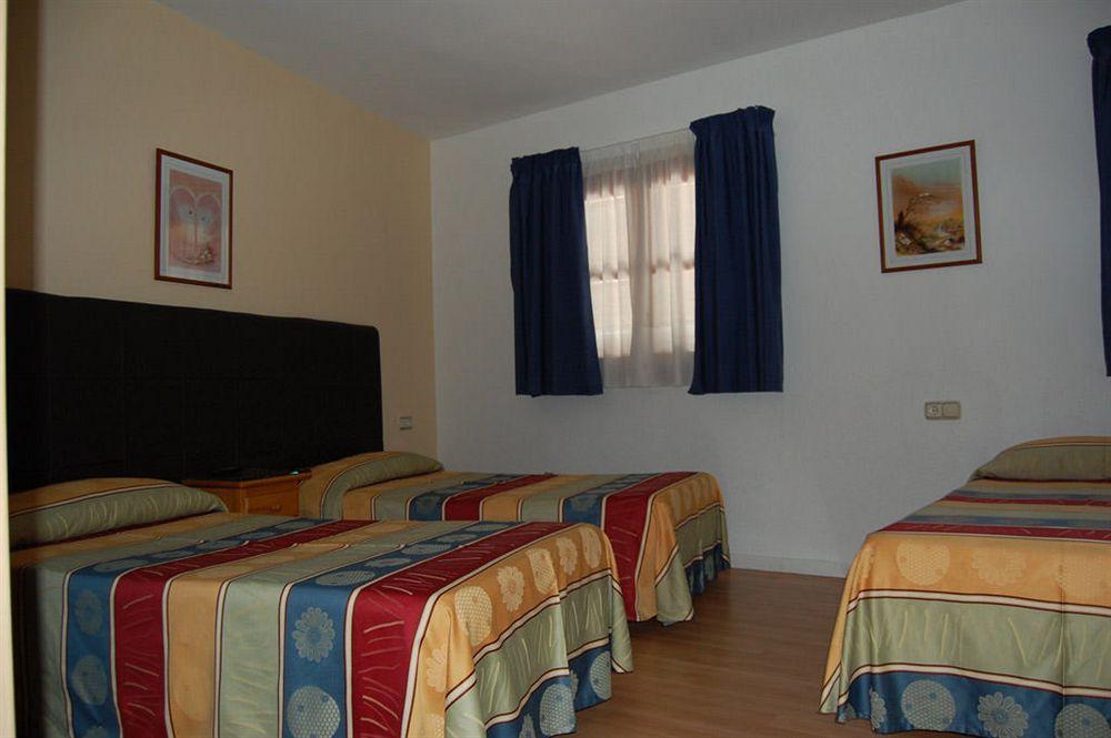Hostal Juan De Austria II 아구아둘세 외부 사진